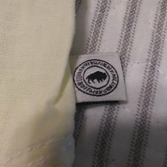 Buffalo David Bitton casual shirt NWT - Picture 2 of 4